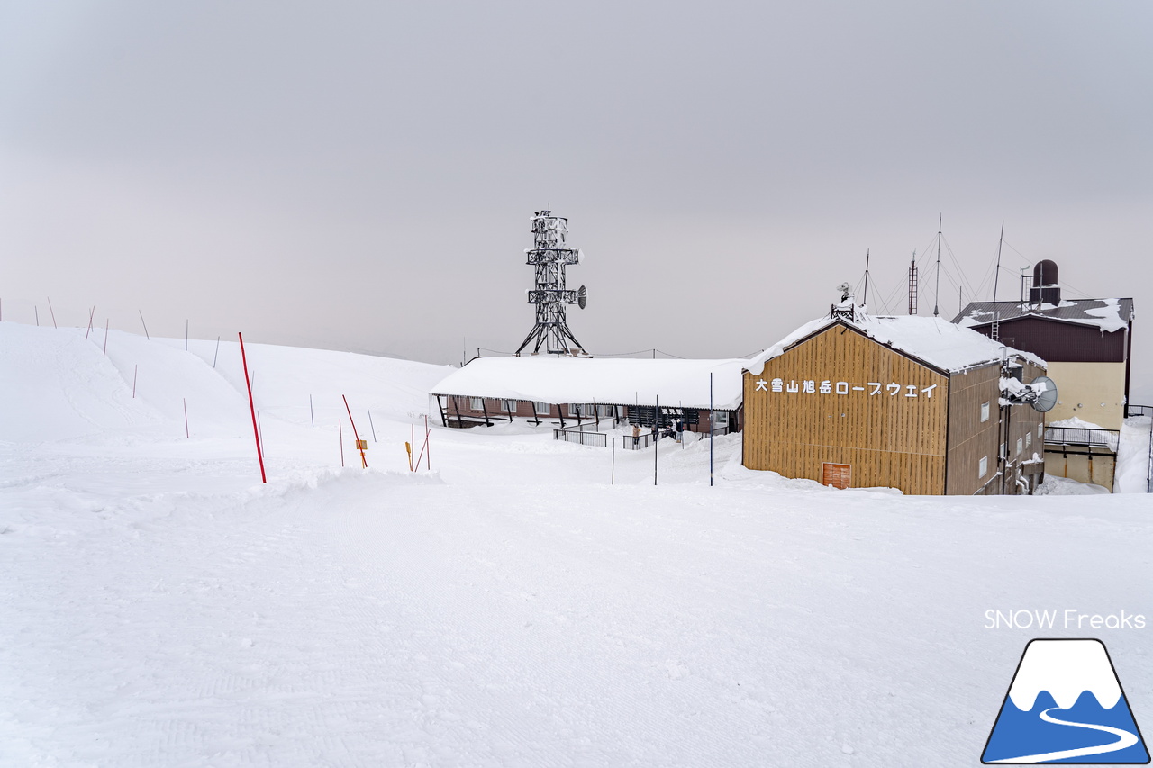 大雪山旭岳ロープウェイ｜パウダーが無くたって、スキーは楽しい！過去最高難度の雪面を思いっきり楽しむ1日(^^)/